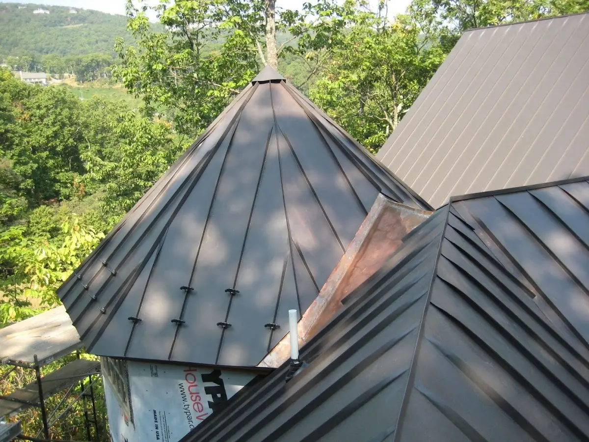Professional Roof Tarp Installation by Craftsman Roofing in Rolling Hills